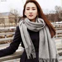 ACNE淺灰色輕水波紋羊絨圍巾女士披肩  mmj1138
