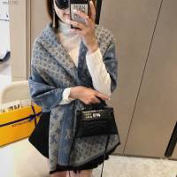 Louis Vuitton女款披肩圍巾 路易威登經典Monogram圖案大圍巾 LV拼色字母邊框提花圍巾  mmj1342