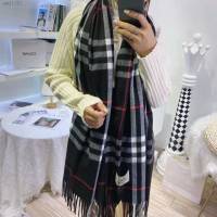 Burberry經典寬格混紡大披肩 經典格子女士圍巾披肩 巴寶莉2021新款羊毛羊絨圍巾  mmj1351
