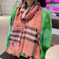 Burberry最新字母塗鴉羊絨長圍巾 巴寶莉2021新款格子羊絨圍巾  mmj1524