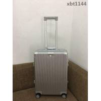 RIMOWA日默瓦 拉箱/拉杆箱 pc+鋁鎂合金 經典classic系列 明星同款 8025 限量20寸登機箱  xbt1144
