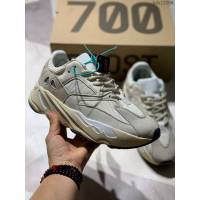Adidas鞋 阿迪達斯真標巴斯夫真爆 侃爺椰子700 Adidas椰子鞋 男女同款  hdx13266