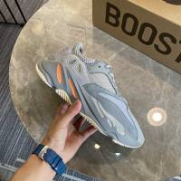 Adidas男女椰子鞋 阿迪達斯Static侃爺聯名限定椰子700 Adidas Yeezy Boost 700  xhn1534