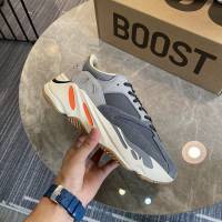 Adidas男女椰子鞋 阿迪達斯Static侃爺聯名限定椰子700 Adidas Yeezy Boost 700  xhn1544