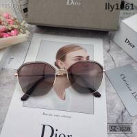 DIOR-迪奧 2019新款 太陽鏡 減輕強光負擔 遮擋有害光線防輻射 出行旅遊必備品 2323S  lly1061