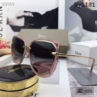 DIOR-迪奧 2019新款 太陽鏡 減輕強光負擔 遮擋有害光線防輻射 出行旅遊必備品 2325S  lly1181