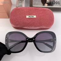 MIUMIU繆繆 2019新品 女士彩色太陽鏡 進口寶麗來偏光鏡片 M0274  lly1201