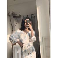 Chanel香奈兒 法國專櫃同步新款 治癒系 馬卡龍豎條紋印花 自然收腰 微彈 收腰連衣裙  xly1007