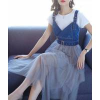 Chanel香奈兒 法國專櫃同步新款 2019春夏新款 淨色T恤+重工背帶牛仔 拼接不規則 網紗裙子套裝  xly1180