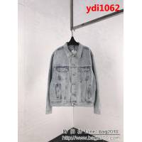 BALENCIAGA巴黎世家 新款 背後字母logo牛仔外套 明星同款 情侶款 ydi1062