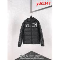 VALENTINO華倫天奴 VLTN系列 18SS秋冬新款 胸口VLTN刺繡字母 男款羽絨服 ydi1347