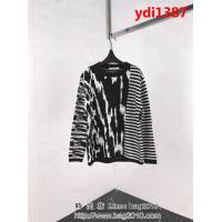 GVC紀梵希 專櫃同步 18ss秋冬新款 背後刺繡字母 條紋提花套頭毛衣 ydi1387