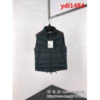 MONCLER蒙口 18FW官網專櫃同步 新款 男款羽絨馬甲 ydi1484