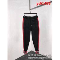 PRADA普拉達 18ss秋冬新款 兩邊黑紅撞色 男款金絲絨衛褲 ydi1495