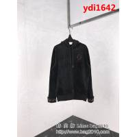 FENDI芬迪 專櫃同步 2018年秋冬季新款 潮流時尚 男款絲絨套裝 ydi1642