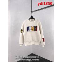 FENDI芬迪 18ss秋冬新款 羊羔毛套頭 彩色Fendi字母 白色衛衣 男女同款 ydi1850