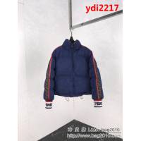 FENDI芬迪 專櫃同步 18秋冬新款 FF圖案 男款兩面穿棉服 ydi2217
