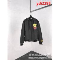 DＧ杜嘉班納 19ss春季新款 豬年趣味小豬印花圖案 原單管道貨 男款風衣外套 ydi2295