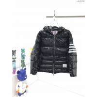 ThomBrowne男裝 TB秋冬新款紅色四杠羽絨連帽外套 高品質黑色男女同款  ydi3180