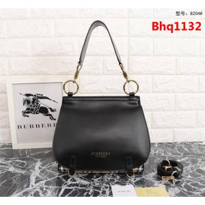 BURBERRY巴寶莉 英倫馬術風格 時裝秀款 經典Haymarket格紋 肩背包 8204#  Bhq1132