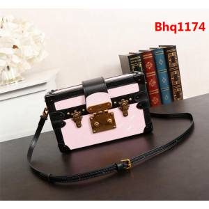LV路易威登 原版品質 時尚潮流 PETITE MALLE 手袋 M94219  Bhq1174