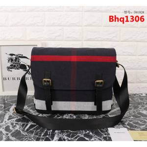 BURBERRY巴寶莉 Canvas 格紋信使包 奢華牛皮飾邊 39192  Bhq1306