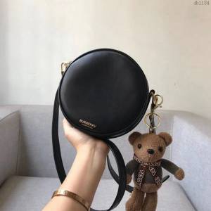 Burberry專櫃新款女包 巴寶莉黑色單肩包精巧的圓Louise路易絲包  db1184