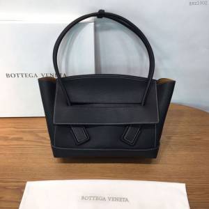 Bottega Veneta女包 5941 寶緹嘉平紋弓弩包 2019最新款BV大耳朵包包 BV手提包  gxz1002