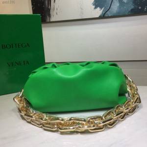 Bottega veneta高端女包 98078 寶緹嘉The pouch手拿肩背包 BV經典款鏈雲條朵包  gxz1291