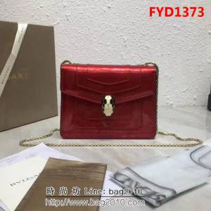 BVLGARI寶格麗 漆皮系列 小號 時尚 鏈條單肩斜挎包 34559 FYD1373