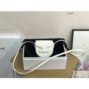 Celine專櫃2022新款BESACE迷你牛皮手袋 賽琳Min單肩斜挎女包 sldj2269