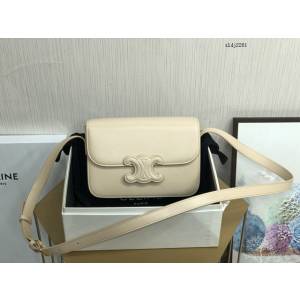Celine專櫃2022新款CUIR TRIOMPHE TEEN小號凱旋門女包 188423大 賽琳全皮肩背包 sldj2281
