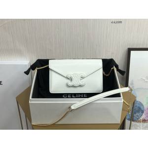 Celine專櫃2022新款CUIR TRIOMPHE斜挎女包 賽琳新品WOC鏈條皮革信封包 10J733 sldj2285
