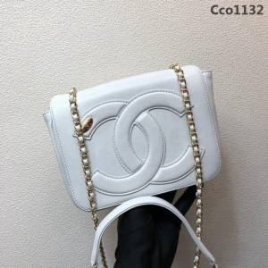 CHANEL香奈兒 独家背景实拍 Chane1 OHANEL 2019最新款口盖包 进口小羊皮 内里搭配牛仔布 可单肩可斜挎  Cco1132