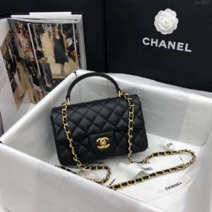 Chanel女包 香奈兒專櫃經典走秀款手提女包 Chanel果粒壓花小牛皮口蓋包  djc4327