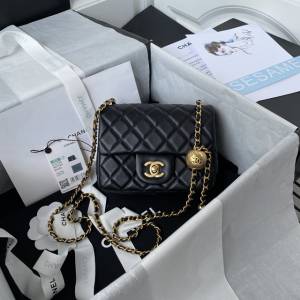 Chanel專櫃新款單肩斜挎鏈條女包 香奈兒AS1786爆款金屬cf銀鏈mini口蓋包 djc6391