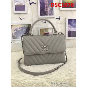 香奈兒CHANEL 92236 V格2018秋冬小羊皮手提肩背斜背鏈條包 DSC1076