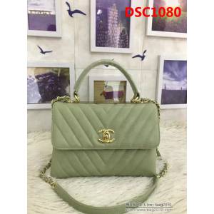 香奈兒CHANEL 92236 V格2018秋冬小羊皮手提肩背斜背鏈條包 DSC1080