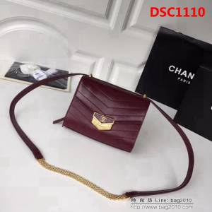 香奈兒CHANEL新品Chanel2018最新火爆款 復古設計小牛皮單肩斜跨包 DSC1110
