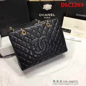 香奈兒CHANEL 50995 經典系列 魚子醬牛皮時尚休閒手提單肩包 DSC1263