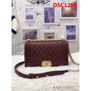 香奈兒CHANEL 2018秋冬爆款leboy系列67086菱格細球紋單肩斜挎鏈條包 DSC1286