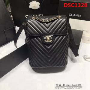香奈兒CHANEL 原版複刻91122 V線背包Backpack 時尚雙肩包 DSC1328