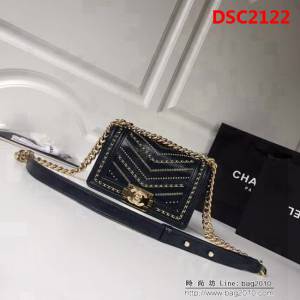 香奈兒CHANEL 藍色2018FW款皺紋小牛皮編織V線鏈條單肩斜挎包 DSC2122