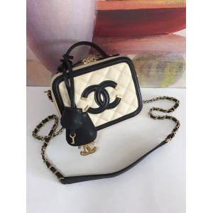 Chanel女包 93341化妝包 魚子醬牛皮 香奈兒化妝包 Chanel手提斜挎包  djc2949