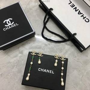 chanel耳環 小香經典熱銷款 全手工鑲鑽 香奈兒耳環  gzsc1253
