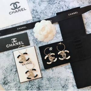 chanel耳環 鏤空鏈條吊墜耳環 耳圈 經典雙c耳釘  gzsc1404