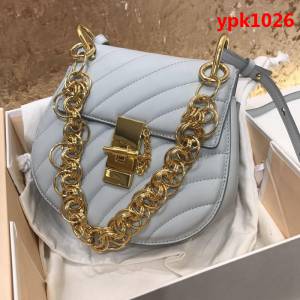 Chloe克洛伊 2018 最新一季春夏主打款 金屬圈手柄 小豬包  ypk1026