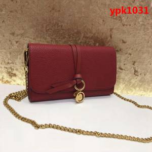 Chloe克洛伊 原版牛皮 多功能小斜跨包 可當手包使用  ypk1031