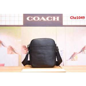 COACH蔻馳 海外代購品質 coach71723 經典 男士全牛皮單肩小斜挎  Chz1049