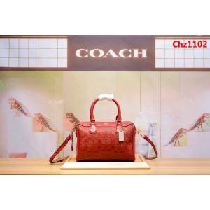 COACH蔻馳 C家新款 11920 漆皮壓花枕頭包 容量大 可單肩斜挎  Chz1102